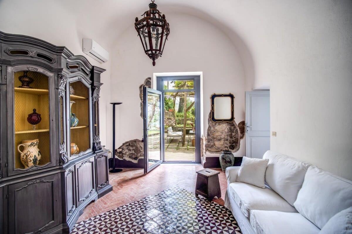 Villa Aragona Historic Villa With Views And Guest Services Massa Lubrense Buitenkant foto