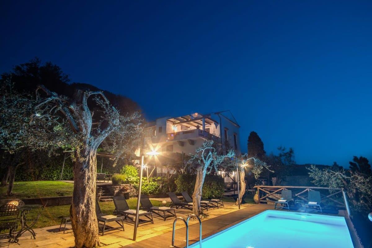 Villa Aragona Historic Villa With Views And Guest Services Massa Lubrense Buitenkant foto